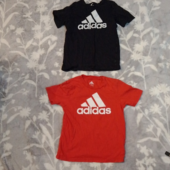 Essential  3:piece Adidas & Puma Bundle 2 SS  tees & 1 Shorts Sz 6 - Picture 6 of 10